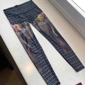 Teeki leggings